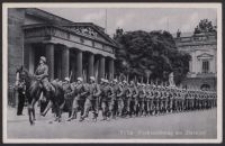 Berlin : Wacheablösung am Ehrenmal [D. i.]