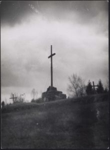 Gräberberg : Hochkreuz von Osten I