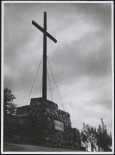 Hochkreuz auf den Gräberberg / Aufn. Waldemar Rode
