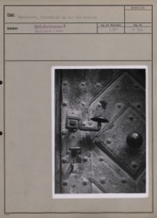 Parzeczew : Türschloß an der Kirchentür