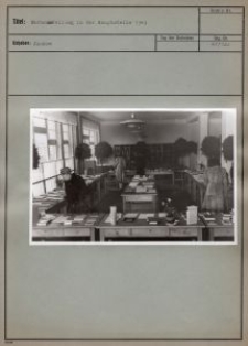 Buchausstellung in der Hauptstelle 1943